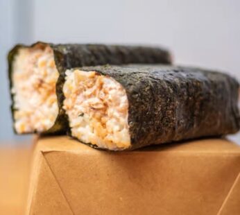 SPICY CRAB MUSUBI