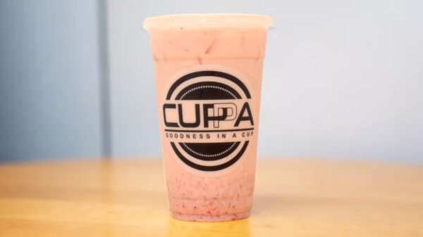 STRAWBERRY GMT FRUIT MILK TEA